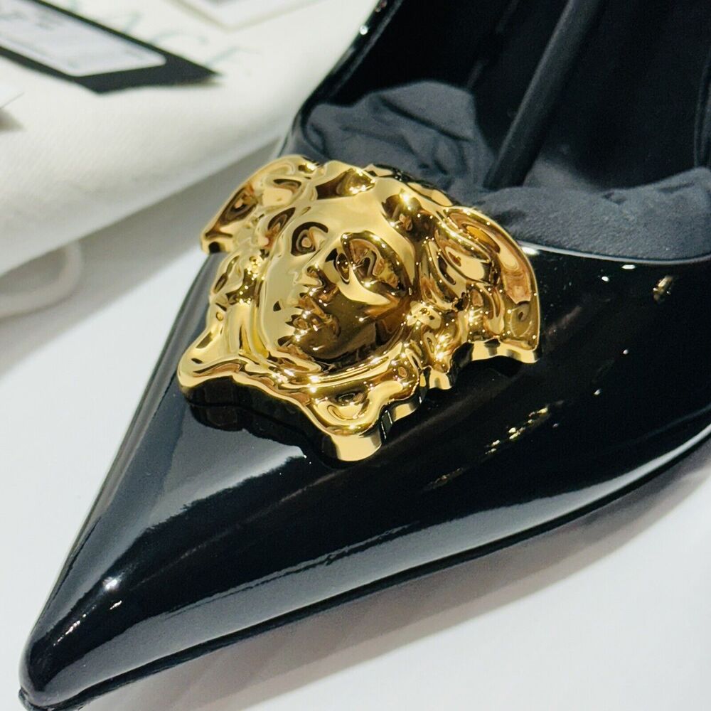 NIB Versace Medusa EU 37 US 7 Gold Black Patent Leather Pointed Toe Shoe Pump - Picture 10 of 14